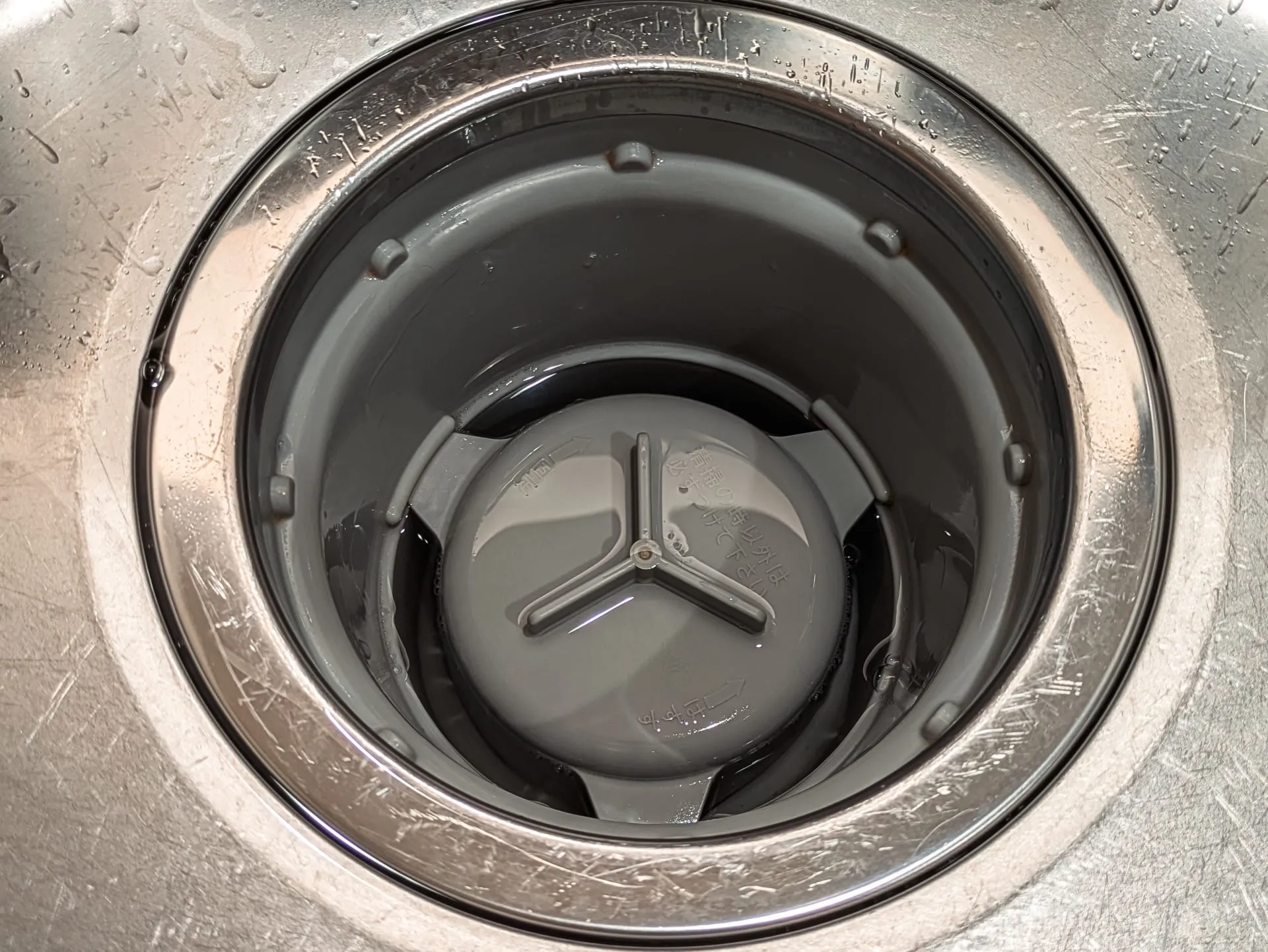 排水管清掃の重要性とは？放置すると危険な理由と効果的な対策