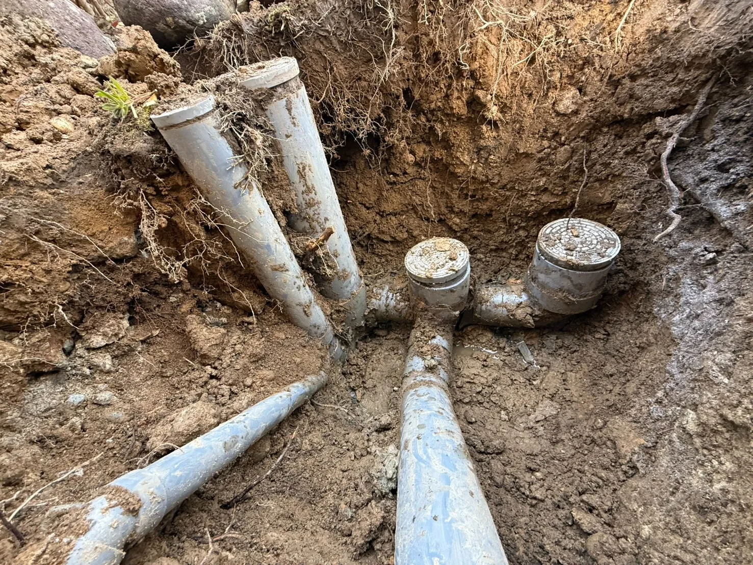 【富山県射水市】築35年の配管の交換工事