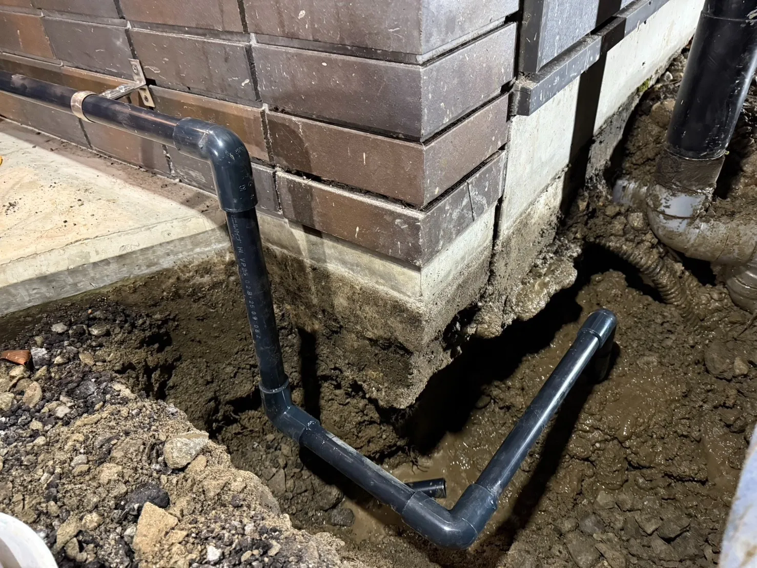 【富山県富山市】飲食店での水漏れ調査と修理